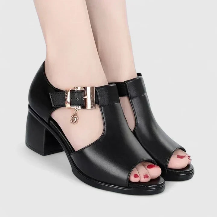 Nerisse | Elegant Sandals